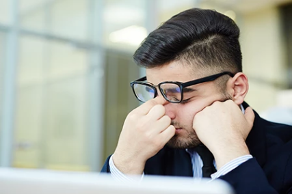 Dealing with premature ageing? Check 7 signs to know