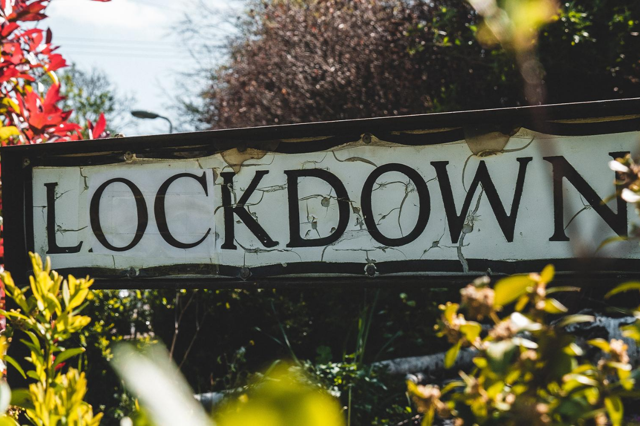 Are you struggling from staying at home? 5 tips to help you deal with the issues.